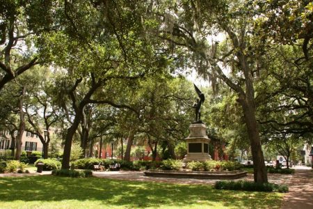 12 Things We Love About Savannah