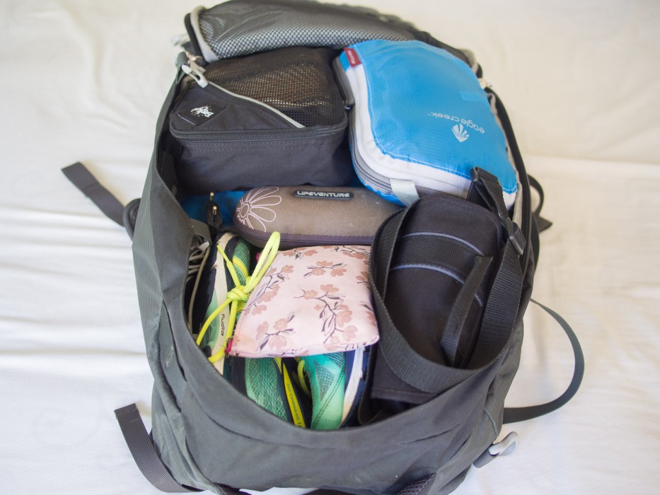 How to Use Packing Cubes to Save Space