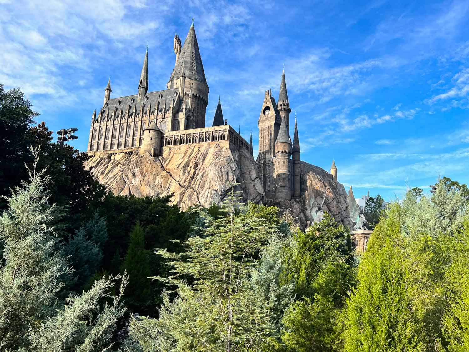 10 Best Rides at Islands of Adventure (Plus Must Do Experiences)