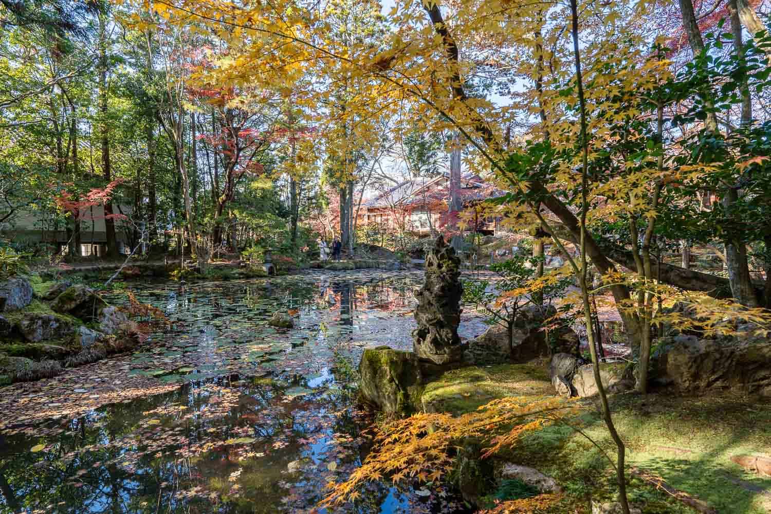 Sub temple Tenjuan at Nanzenji in autumn, Kyoto, Japan