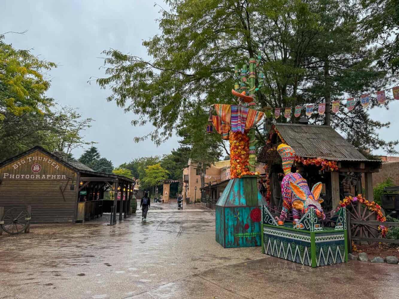 Early mornjng at Frontierland, Disneyland Paris, France