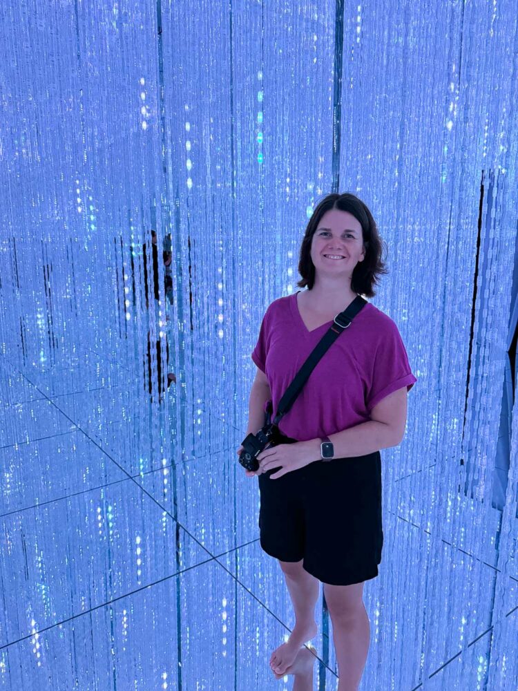 Erin in The Infinite Crystal Universe at TeamLab Planets in Tokyo